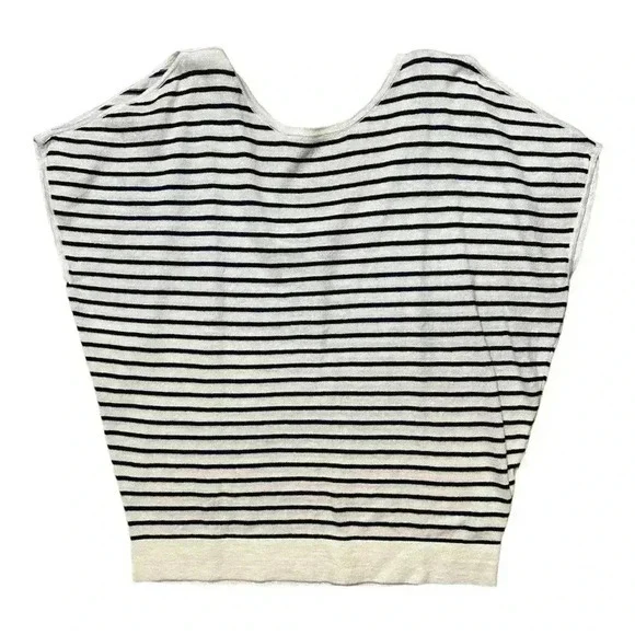Lilly Pulitzer Cold Shoulder Linen Cotton Striped SweaterSize: S/M - Picture 2 of 7